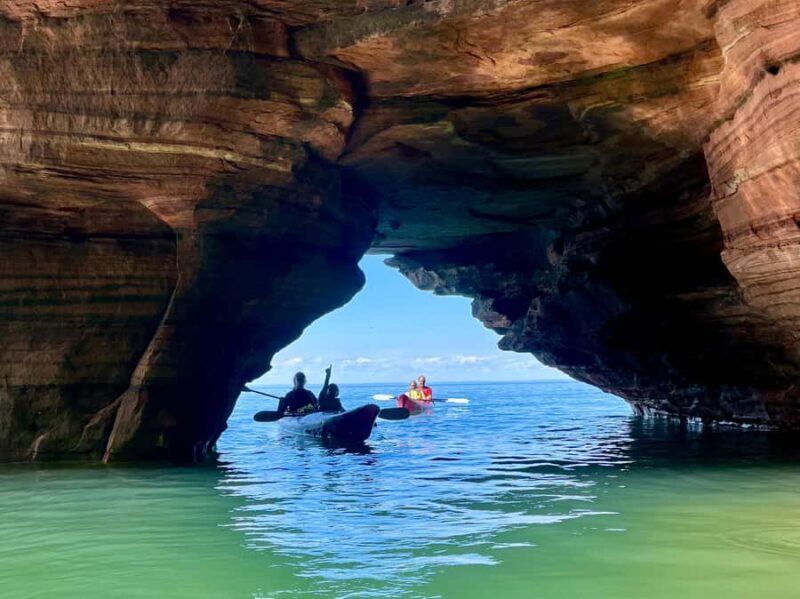 Meyers Beach: Apostle Islands Sea Cave Kayak Tour - The Experience: A Detailed Look