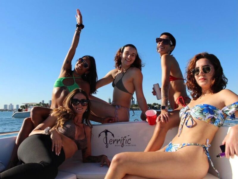 Miami: 4-Hour Island Hopping Boat Trip with Water Toys - Who Will Benefit Most From This Tour?