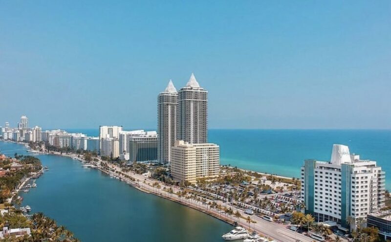 Miami 50-Minute Airplane Tour: Beaches, Islands & Downtown - The Sum Up