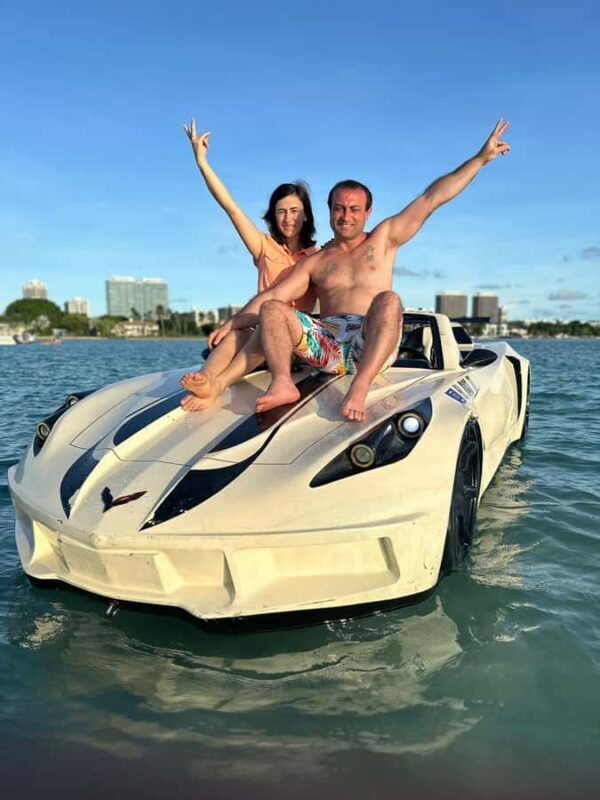 Miami Beach: 1 Hour Jetcar Rentals & 30min Celeb Boat Tour - Key Points