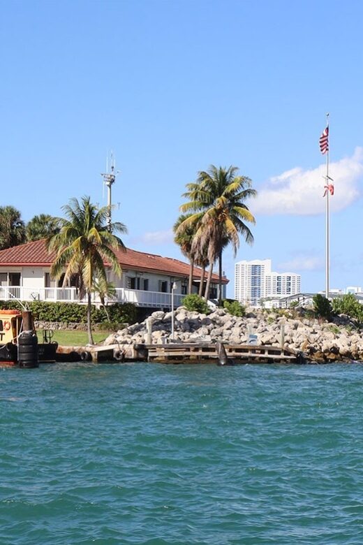 Miami-Beach & Miami Skyline Hop-On & Hop Off Boat Cruise - The Sum Up