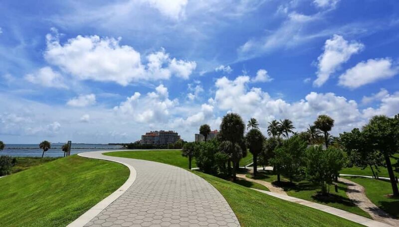 Miami Beach: Photo Walk & Workshop - Who Will Benefit Most?