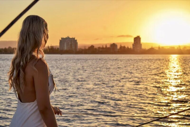Miami Beach: Vizcaya Sunset Cruise Includes Food and Drink - FAQs