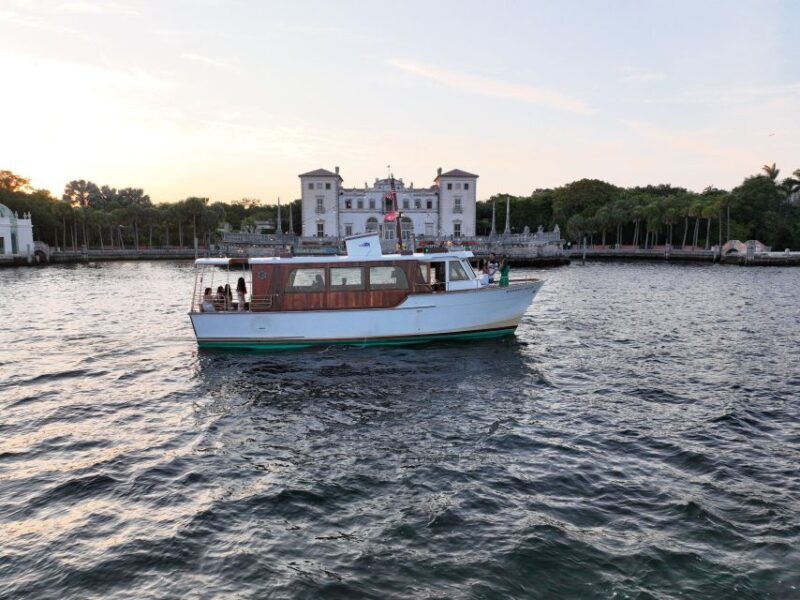Miami Beach: Vizcaya Sunset Cruise Includes Food and Drink - What’s it Like to Cruise Miami’s Sunset Waters?