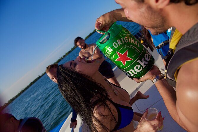 Miami Catamaran & Watersports: Jet Ski, Banana Boat & Drinks - Key Points