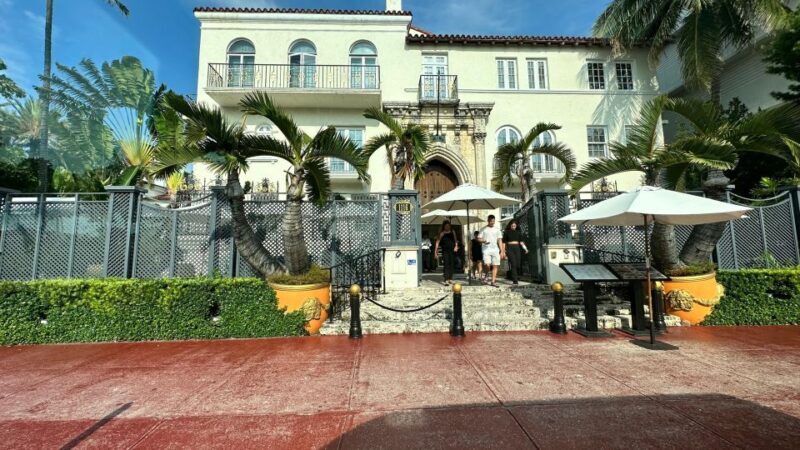 Miami: City Sightseeing and millionaire row boat tour - Key Points