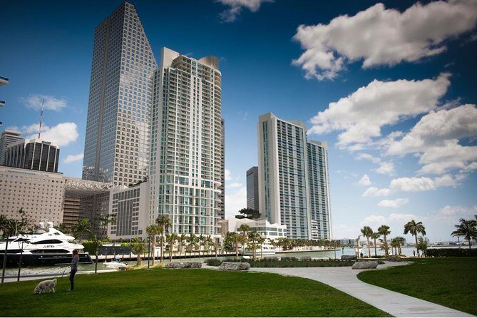 Miami City Tour and Biscayne Bay Cruise with Hotel Transportation - A Closer Look at the Tour Itinerary