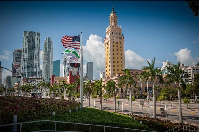 Miami City Tour and Biscayne Bay Cruise with Hotel Transportation - The Experience: What You Really Get