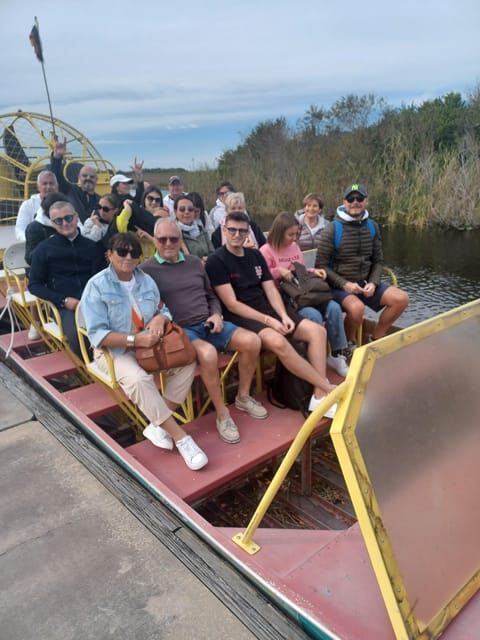 Miami: Everglades Airboat Eco Tour w/ Luxury Transportation - Reviewing the Experience: What Travelers Say