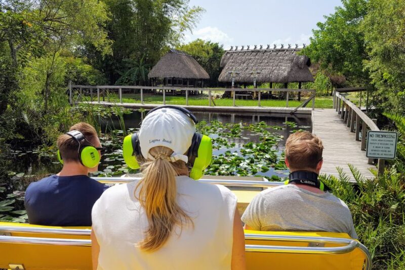 Miami: Everglades Full-Day Tour with 2 Boat Trips and Lunch - Miami: Everglades Full-Day Tour with 2 Boat Trips and Lunch