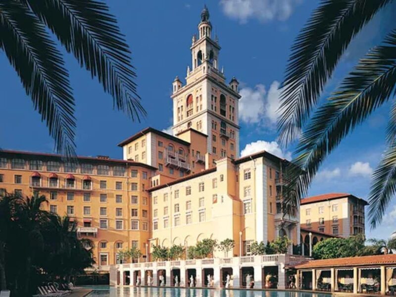 Miami: Explore Magic City in Style 2-Hour VIP Tour - Who Should Consider This Tour?