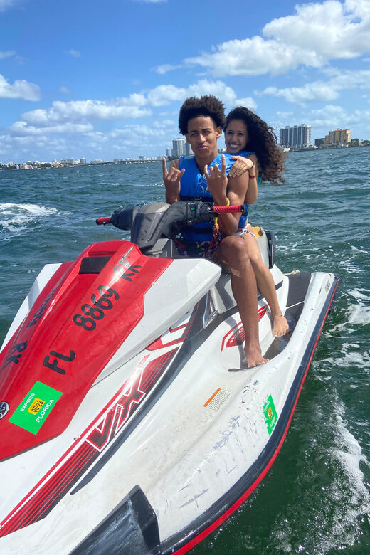 Miami: Jet Ski Adventure with Complimentary Speed Boat Ride - Analyzing the Experience: What You Can Expect
