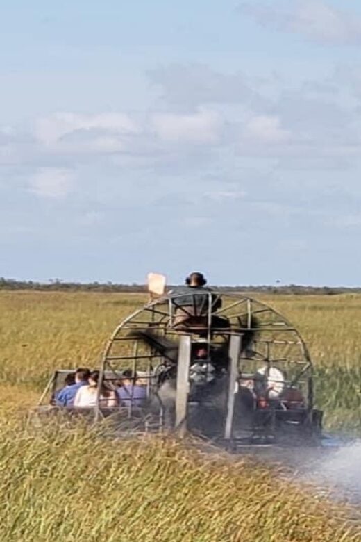 Miami: Original Everglades Airboat Tour & Alligator Exhibit - Food, Souvenirs, and Extra Touches