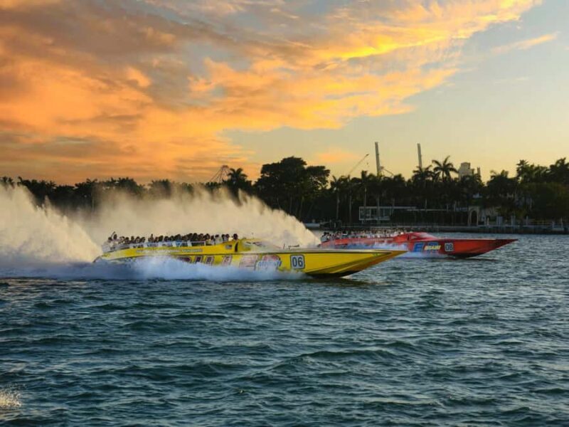 Miami: Personalized Tour: Biscayne Bay Speedboat by Pintours - An Exciting Water Perspective of Miami