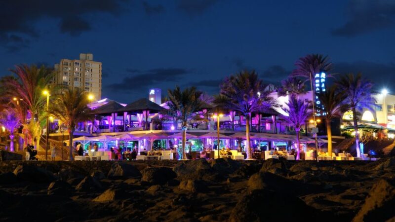Miami: Private Customized Walking Tour with a Local Host - Key Points