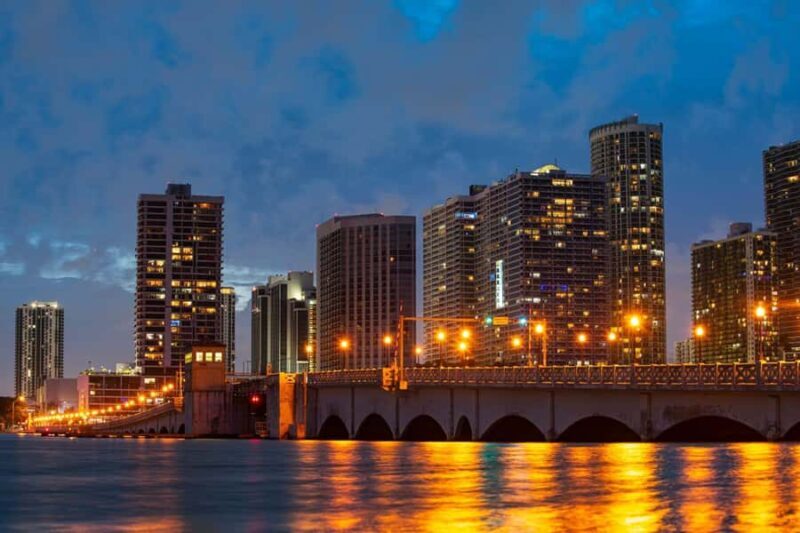 Miami: Private Night Lights Tour - Key Points