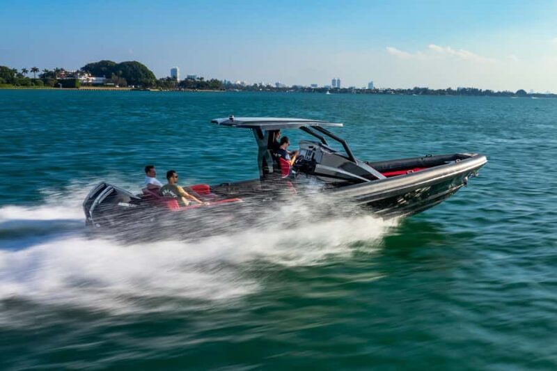 Miami: Private Speedboat Charter with Captain - Key Points