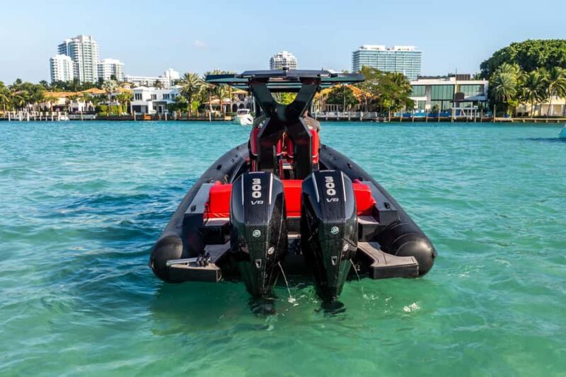 Miami: Private Speedboat Charter with Captain - An Exciting Way to See Miami from the Water