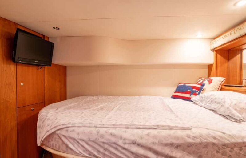 Miami: Private Yacht Rental with Captain 48 ft boat - Onboard Experience: Comfort Meets Convenience