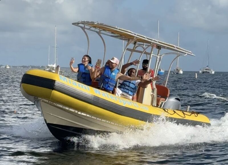 Miami: Relaxing Sightseeing Boat Ride - An In-Depth Look at the Miami Sightseeing Boat Ride