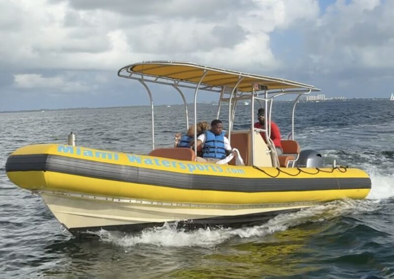 Miami: Relaxing Sightseeing Boat Ride - Authentic Insights from Reviews