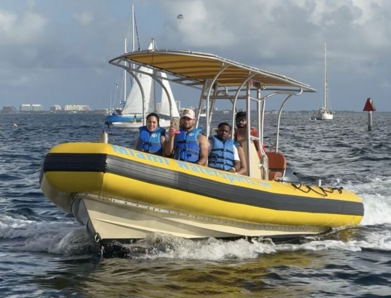 Miami: Relaxing Sightseeing Boat Ride - FAQ