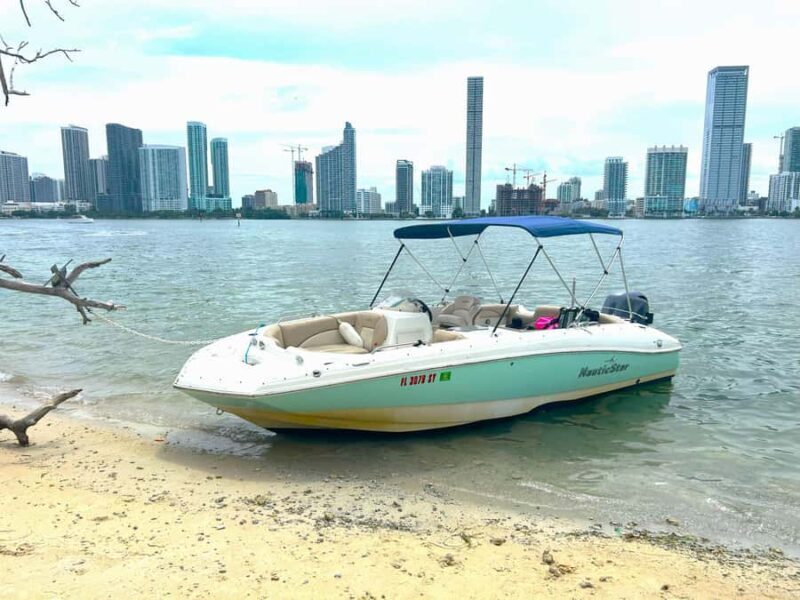 Miami: Self-Drive Boat Rental - What You Can Expect from a Self-Drive Boat Rental in Miami