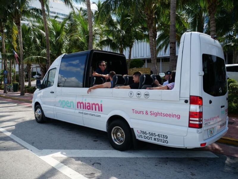 Miami Sightseeing Tour in a Convertible Bus (French) - A Closer Look at the Tour Experience