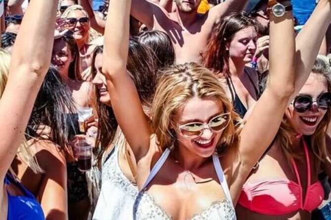 Miami Spring Break Party Boat with Live DJ and Open Bar - Who Is This Tour Best For?