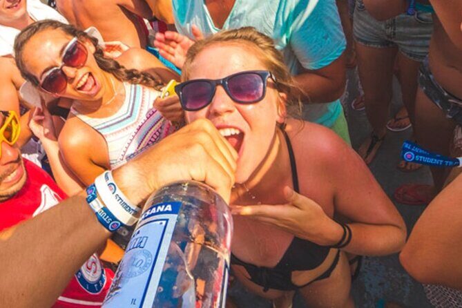 Miami Spring Break Party Boat with Live DJ and Open Bar - FAQs