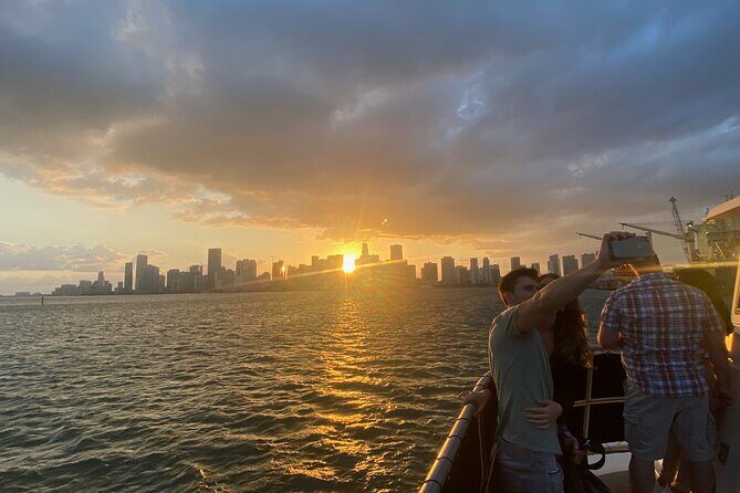 Miami Sunset Biscayne Bay and South Beach Cruise - FAQ