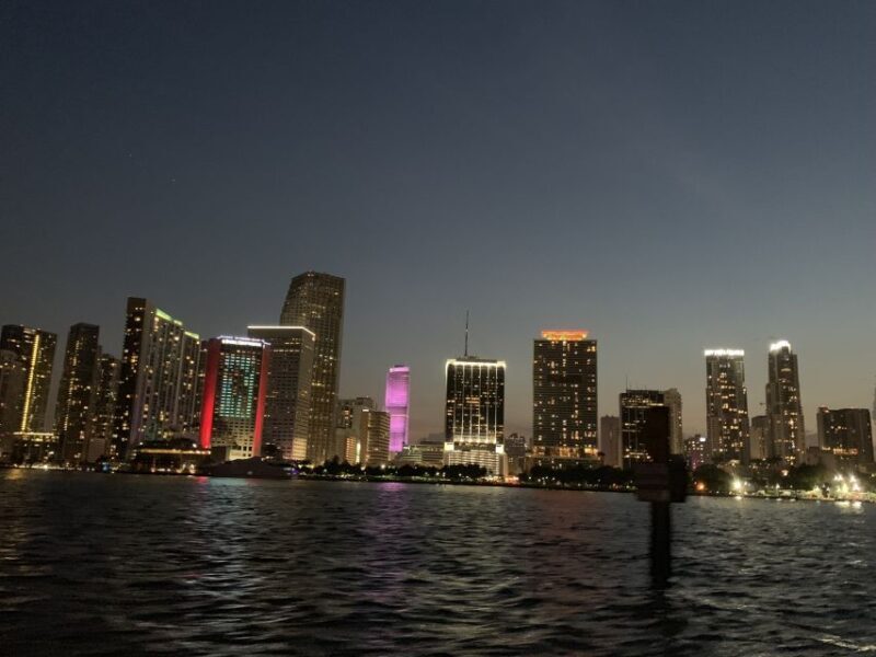 Miami: Sunset Cruise with Celebrity Homes & Open Bar - Practical Tips for Your Cruise