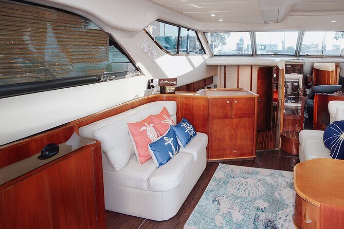 Miami Yacht Rental 58 ft +1Hr Free | Miami Boat Birthday - Who Should Consider This Tour?