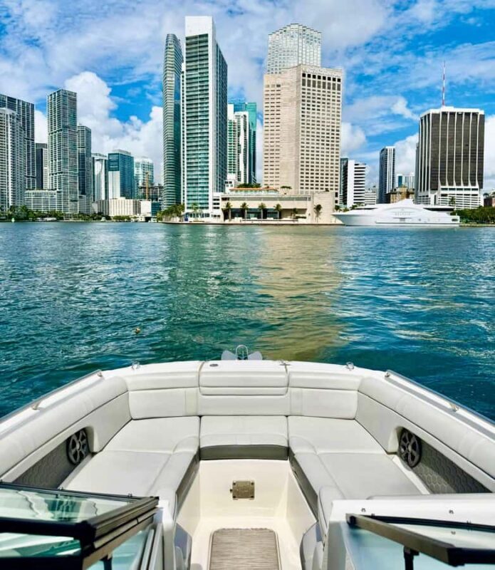 Miami:Hidden Coves Boat Tour with Champagne - Unlocking Miami’s Secret Coastline: A Review of the Hidden Coves Boat Tour with Champagne