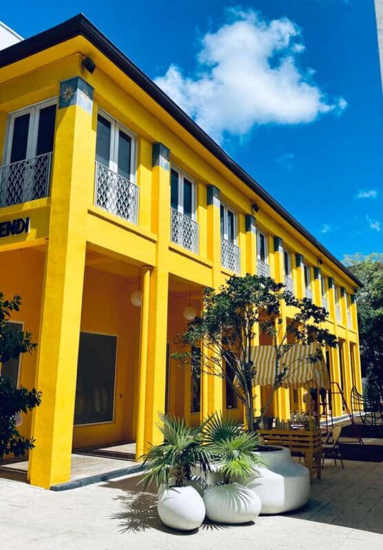 Miami's 3 iconic neighborhoods in 3.5h - in French - Key Points