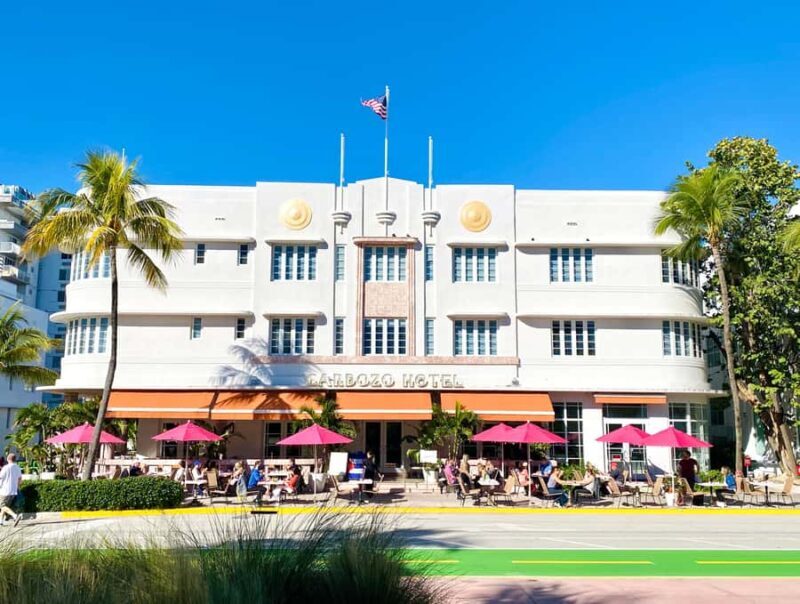 Miami's 3 iconic neighborhoods in 3.5h - in French - The Sum Up