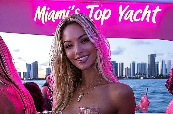 Miami's Top Yacht Party: Neon Nights with 3 Hr Open Bar Cruise - Analyzing the Value