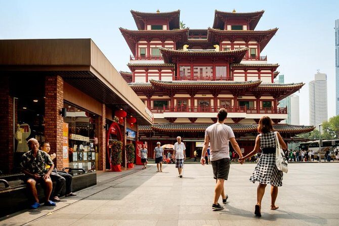 Michelin Premium Food Tour with Hawker Centre & Chinatown Tour - FAQ