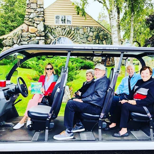 Michigan: Earl Young Mushroom House Tour - An In-depth Look at the Earl Young Mushroom House Tour