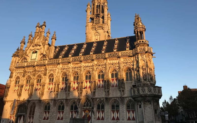 Middelburg: Guided Tour Townhall Middelburg - FAQ