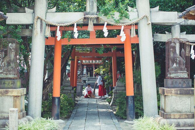 Miko Small Group Experience at Takenobu Inari Jinja Shrine - FAQ