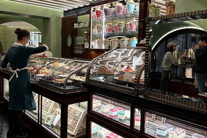 Milan coffee & history crawl with a licensed tour guide - Exploring Milan’s Coffee & Historic Landmarks: An In-Depth Review