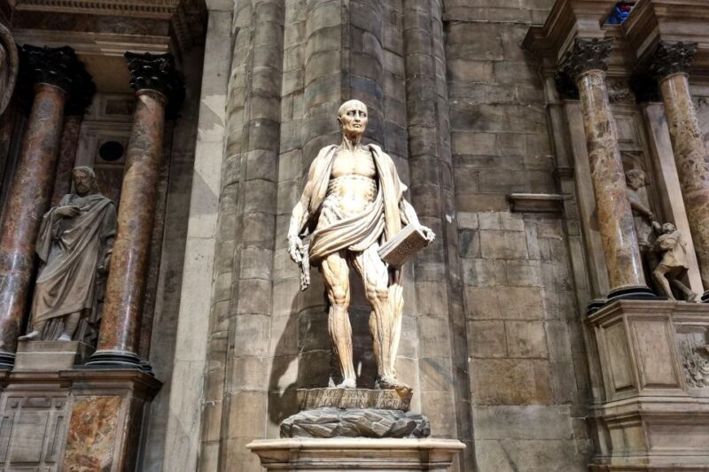 Milan: Duomo Rooftop and Cathedral Guided Tour with Tickets - Key Points