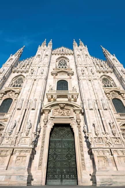 Milan: Duomo Tour with Priority Entry & Rooftop Access - Key Points