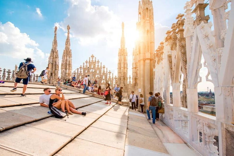 Milan: Fast Track Cathedral and Duomo Rooftop Guided Tour - Key Points