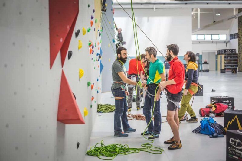 Milan: Indoor Climbing Adventure with Instructor Support - What to Expect from the Climbing Experience