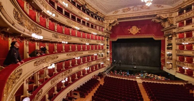 Milan: La Scala Theater and Museum Tour with Entry Tickets - Authentic Insights from Visitors