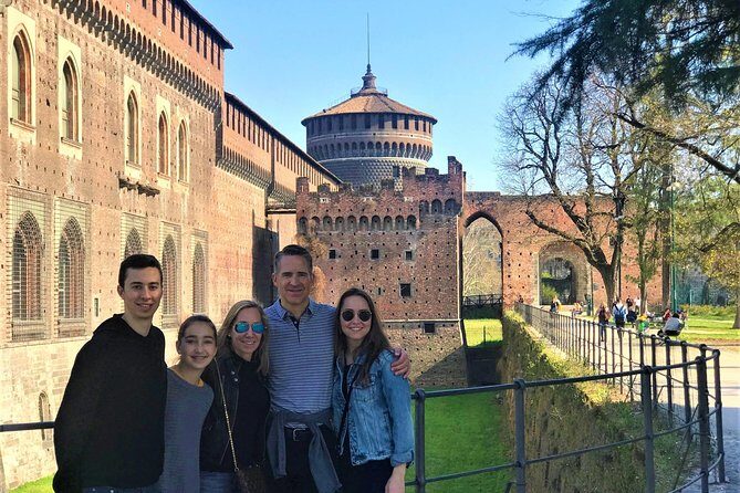 Milan Must-See Sites Guided Tour with Skip-the Line Tickets to Duomo & Cathedral - Authentic Insights from Reviewers