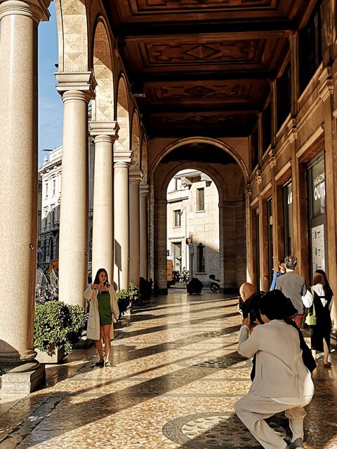 Milan Postcard Viewpoints Walk with Locals - Travel Bloggers - Exploring Milan with Guides Andrea and Evija