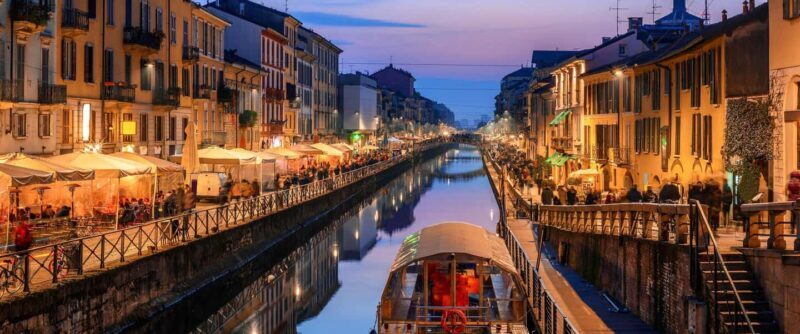 Milan Social Walk: Bars, Squares & Local Vibes - Who Should Consider This Tour?